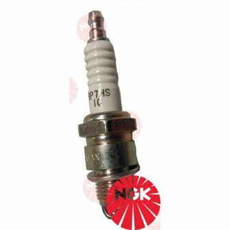 NGKBP7HS-10 - NGK BP7HS-10 BOUGIE NGK Spark Plugs 1